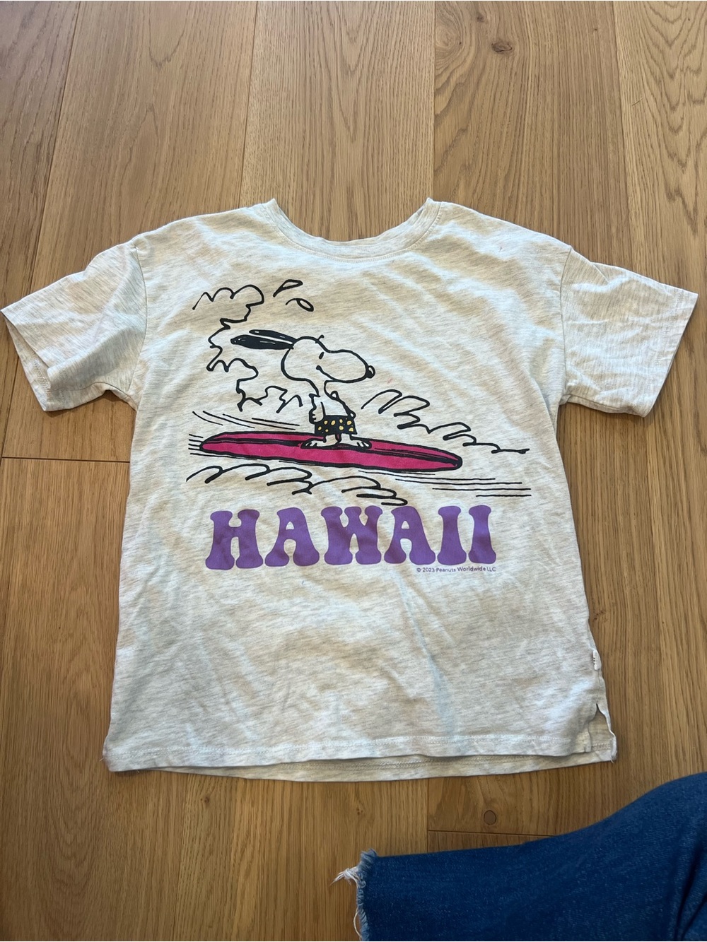 GAP White Kids Tee with Pink Surfboard & Purple Hawaii Print